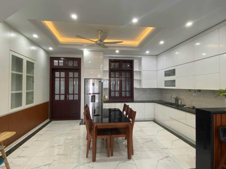 3819760 ảnh đại diện 2