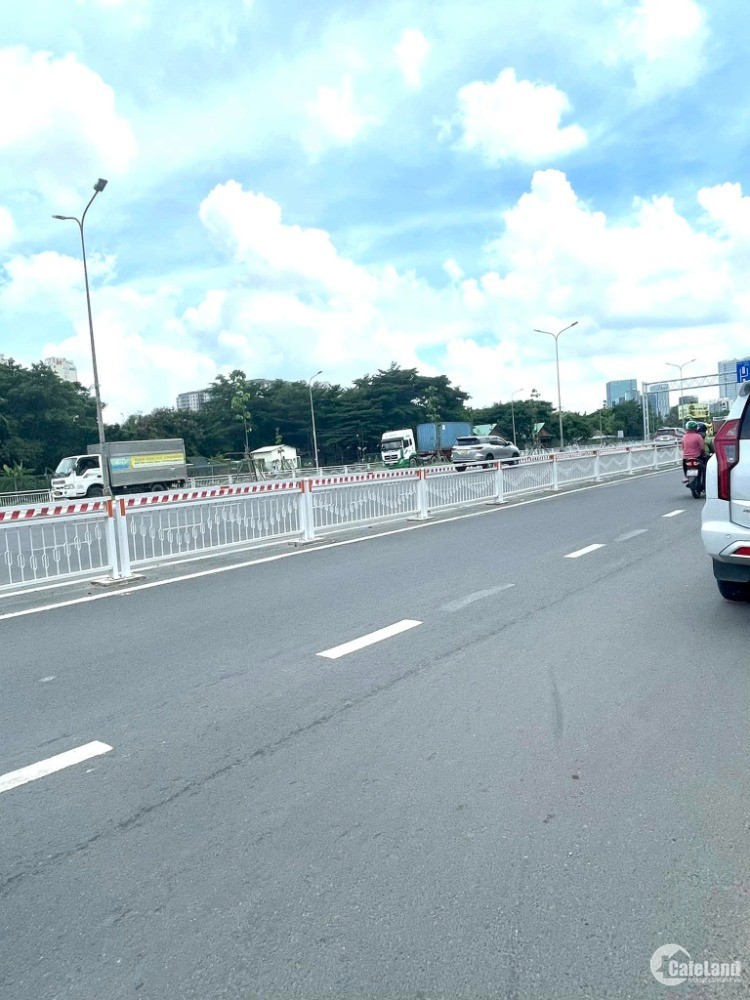 3819055 ảnh đại diện 1
