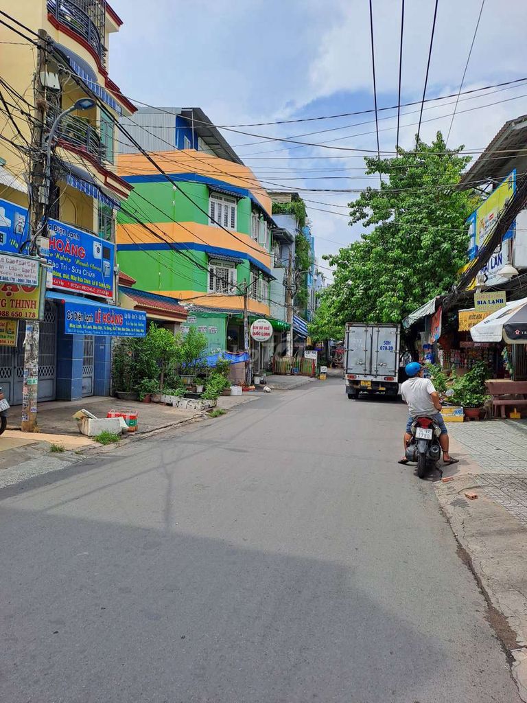 Nhà 1T3L 5X20 Đường 11M Phạm Văn Bạch, Gần Chợ, Thông Quang Trung