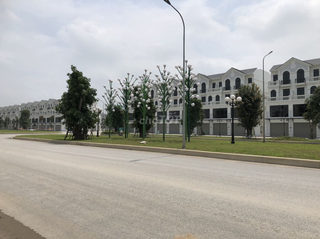 Bán Nhà Mặt Phố Shophouse - Vinhomes Ocean Park