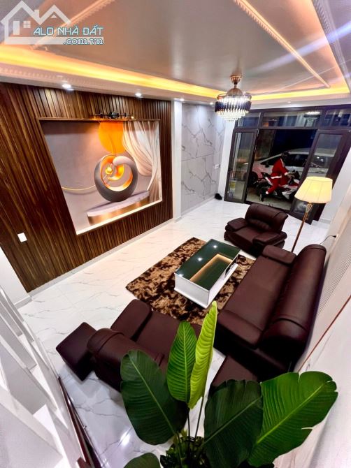 3824683 ảnh đại diện 1