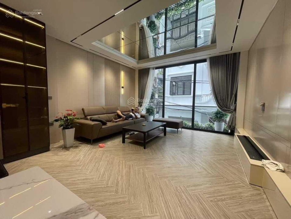 Bán Nhà Nguyễn Đình Chiểu, Hai Bà Trưng, 2 Mặt Ngõ, Ôtô Tránh, Gara 70M2X5T, Mt 4.3M, Nhỉnh 16Tỷ