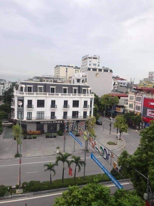 Chính Chủ Bán Nhà 3 Tầng Đối Diện Vincom Thanh Hoá