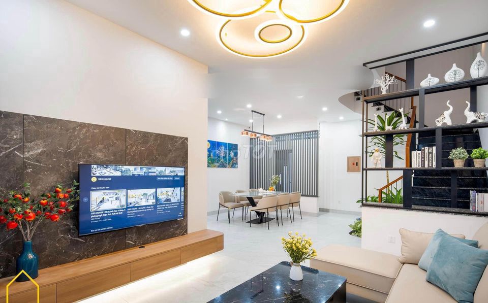 3841051 ảnh đại diện 1