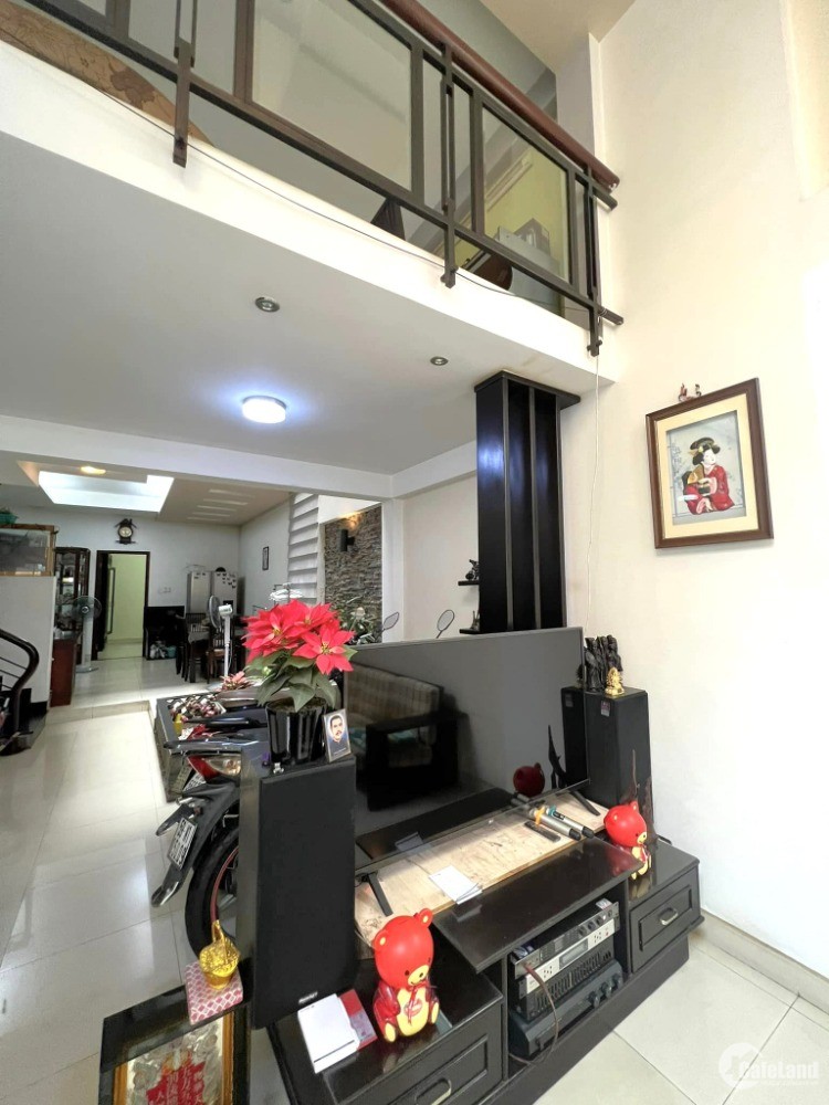 3844452 ảnh đại diện 1