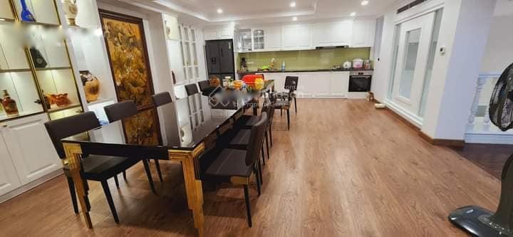 Bán Gấp Căn Liền Kề 4 Tầng, 250 M2, Giá 95 Tỷ Tại Phố Trung Kính - Trung Hòa - Cầu Giấy - Hà Nội