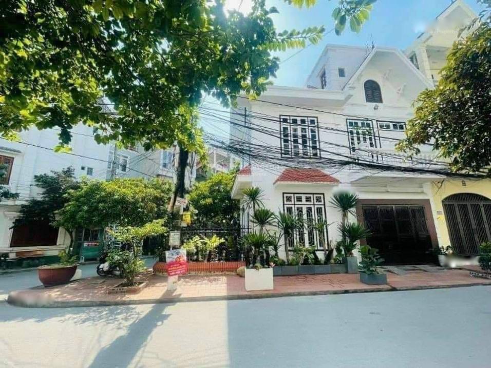 Cần Bán Nhanh Căn Nhà 3 Tầng, 92 M2, Mặt Tiền 30M Tại Đường Văn Cao - Ngô Quyền, Giá 7.9 Tỷ