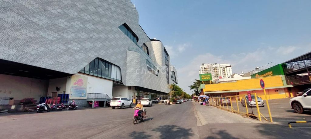 Bán Đất Mt Đường 19- Sau Lưng Gigamall Tặng Căn Nhà 73M2 ( Ngang 4.3M)