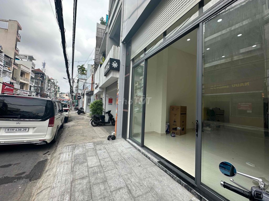 3858986 ảnh đại diện 2