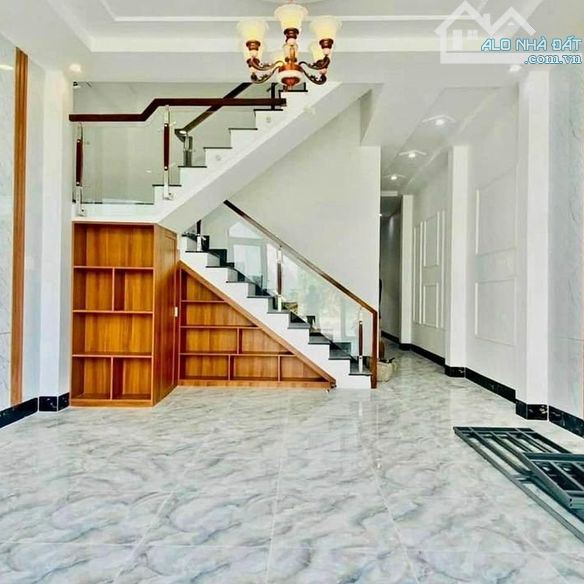 Bán Nhà Riêng 132M2(4X11M) Chỉ Có Giá 2,35 Tỷ Đường Liên Khu 45, Bình Tân