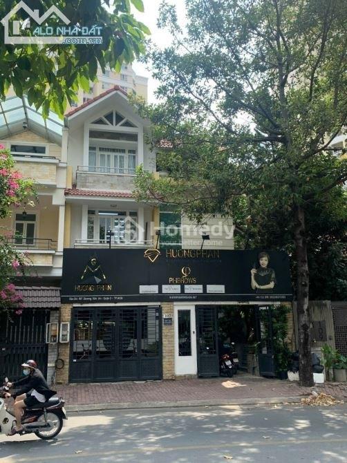 3863631 ảnh đại diện 1