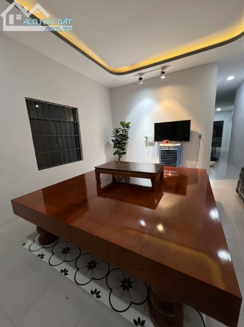 3870456 ảnh đại diện 2
