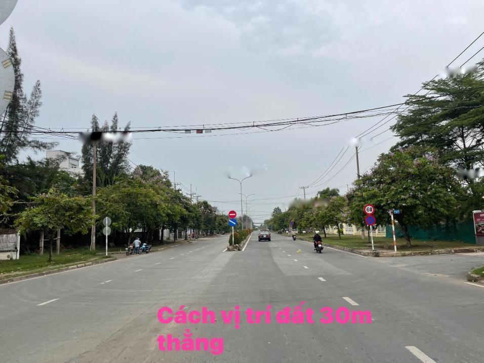 Cần Bán Ngay Miếng Đất 400 M2, Mặt Tiền 36M Tại Nhà Bè - Tp Hồ Chí Minh, Giá 10.9 Tỷ