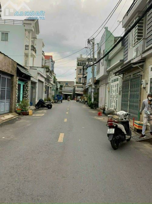 3878755 ảnh đại diện 2
