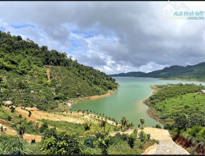 Bán Lô Đất Tuyệt Đẹp, View Trực Diện Hồ Ngọc Bảo Lâm Giá Chỉ 750.000/M2