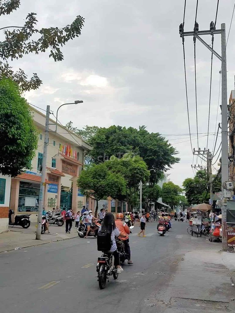 3882661 ảnh đại diện 1