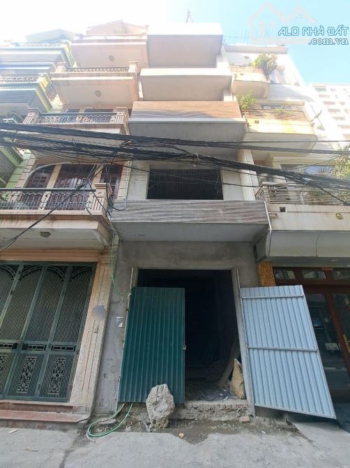 Bán Nhà Đội Cấn, Gần Ngay Ngã Tư Liễu Giai, Ba Đình Ô Tô Kd 43M2X6T Nhỉnh 9 Tỷ