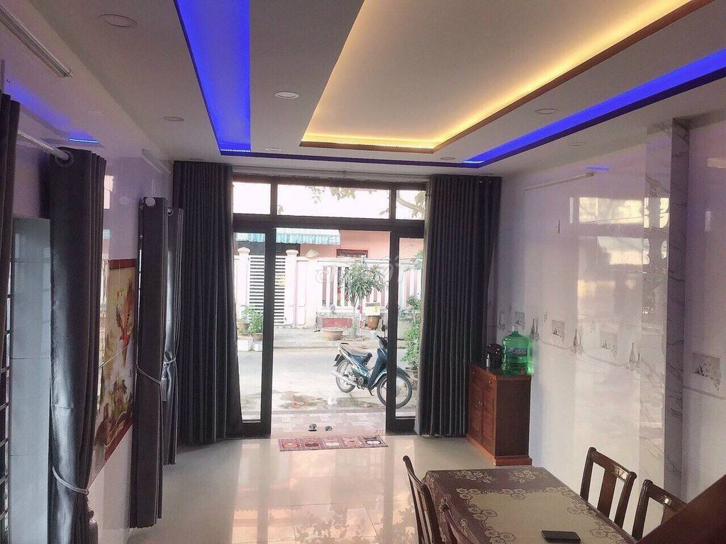 3888249 ảnh đại diện 2