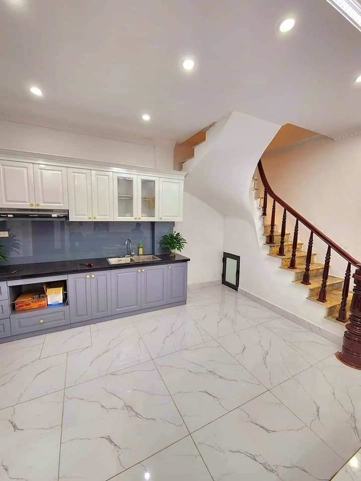 Bán Nhà 88M2 Phố Tứ Liên, Tây Hồ Dòng Tiền Chủ Tự Xây Ô Tô Tránh 15M 7.1 Tỷ