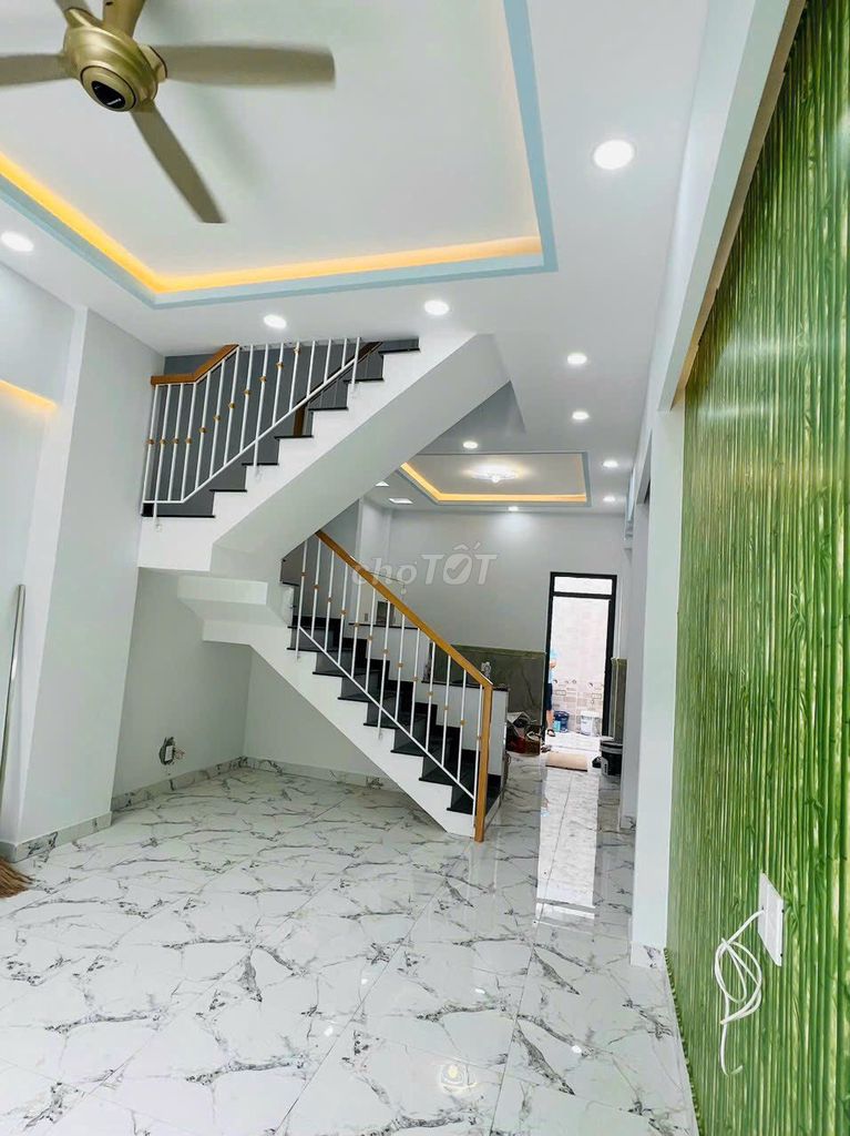 3885958 ảnh đại diện 1