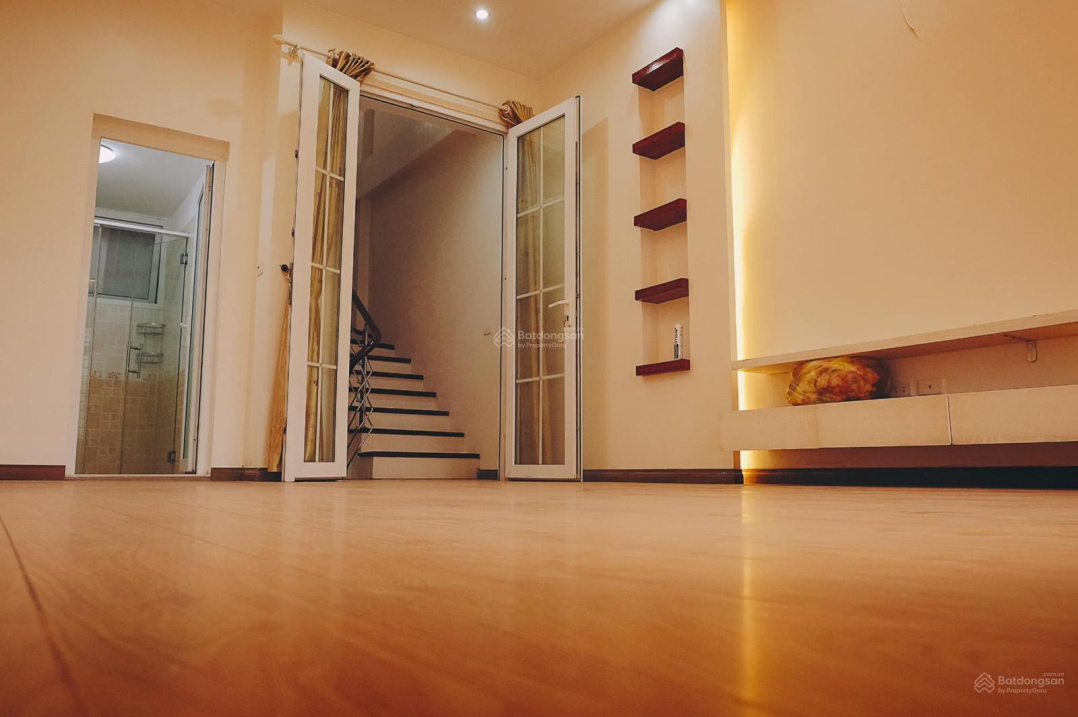 Nhà Đẹp 45M2 5 Tầng 3N Giá 11 Triệu Ngọc Thuỵ, Long Biên