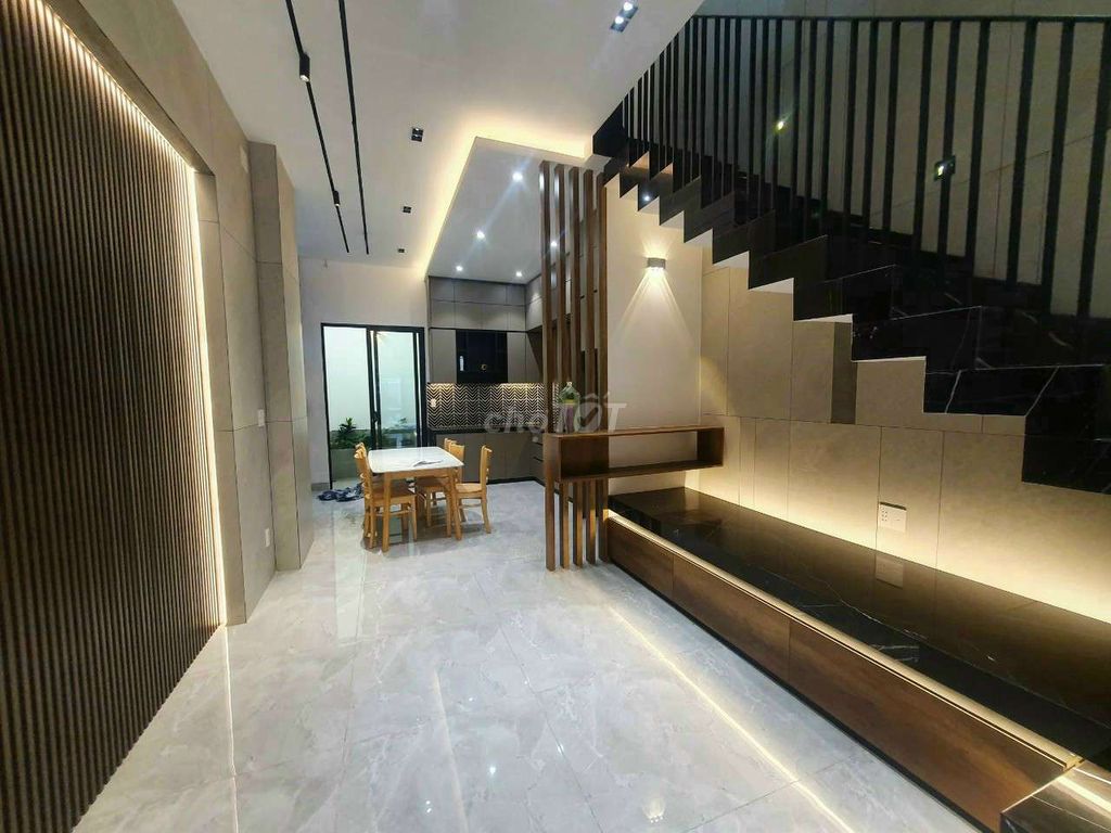 3896507 ảnh đại diện 2