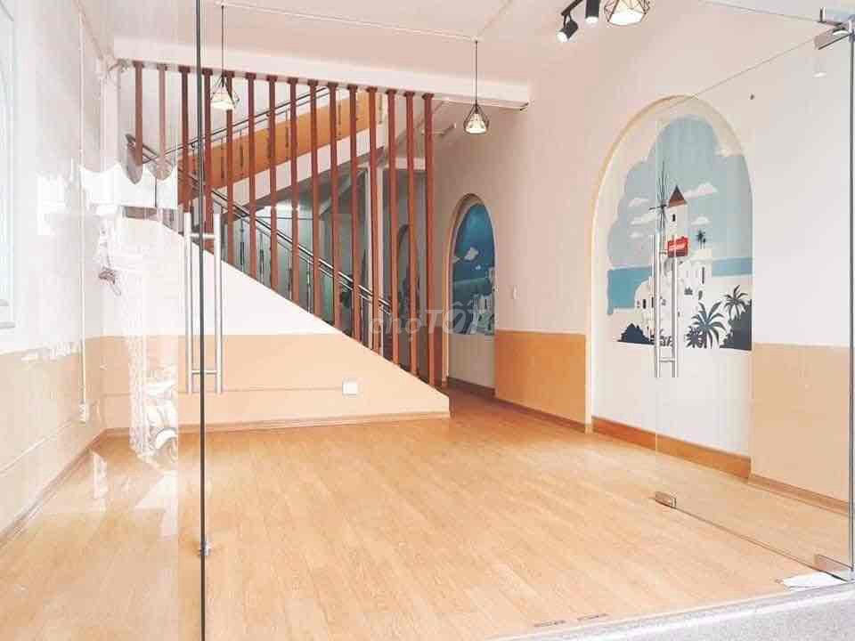 3898103 ảnh đại diện 1