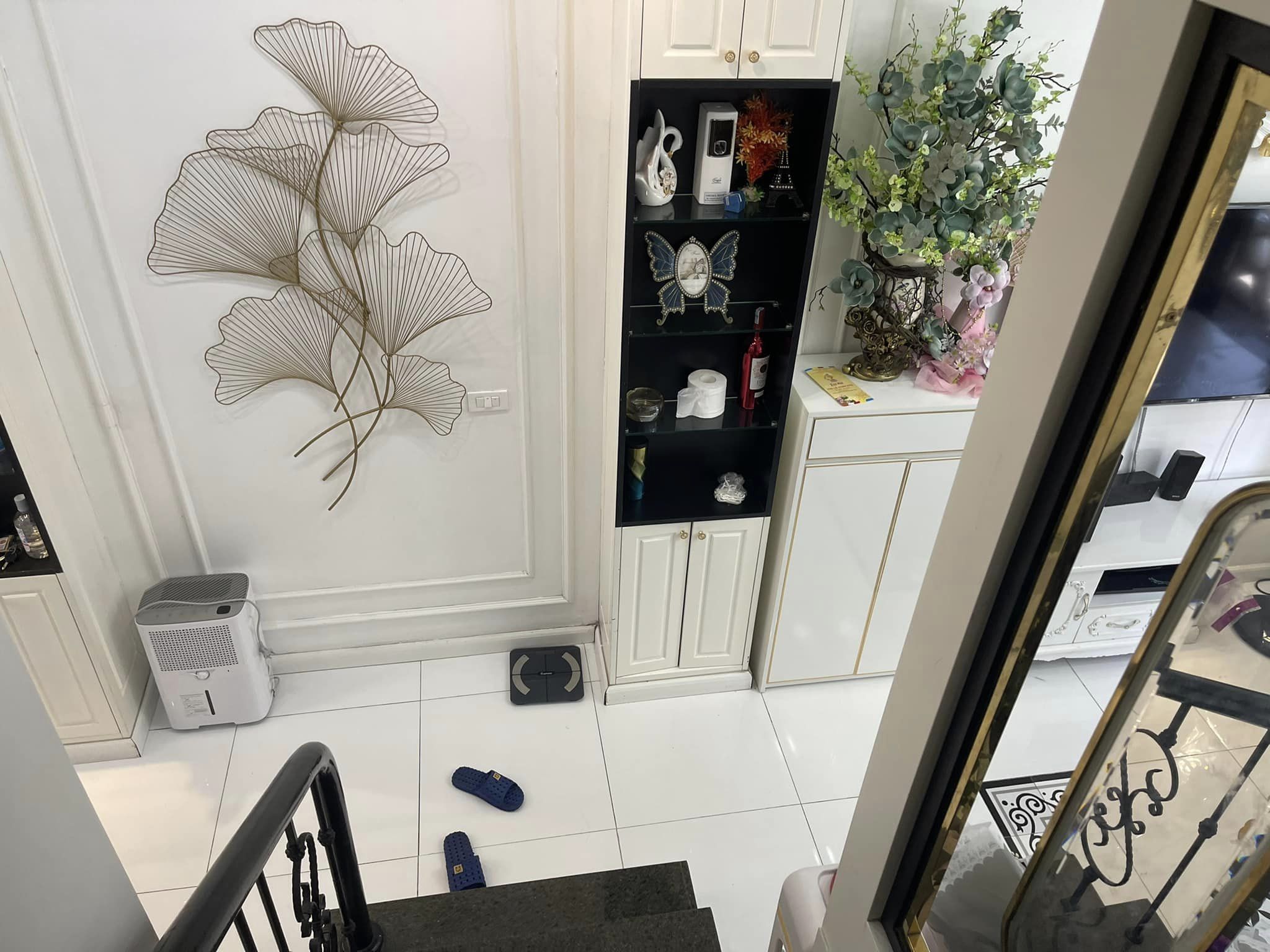 Bán nhà 78m2 phố Âu Cơ, Tây Hồ Ô tô đỗ cổng Mặt tiền khủng Ô tô tránh 20m 6.1 Tỷ