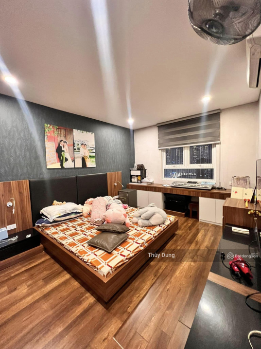 Bán Chung Cư 17T Hoàng Đạo Thuý, Trung Hoà, Cầu Giấy Hà Nội 110M2 3 Ngủ 2 Wc Giá 4 Tỷ 0987,063,288
