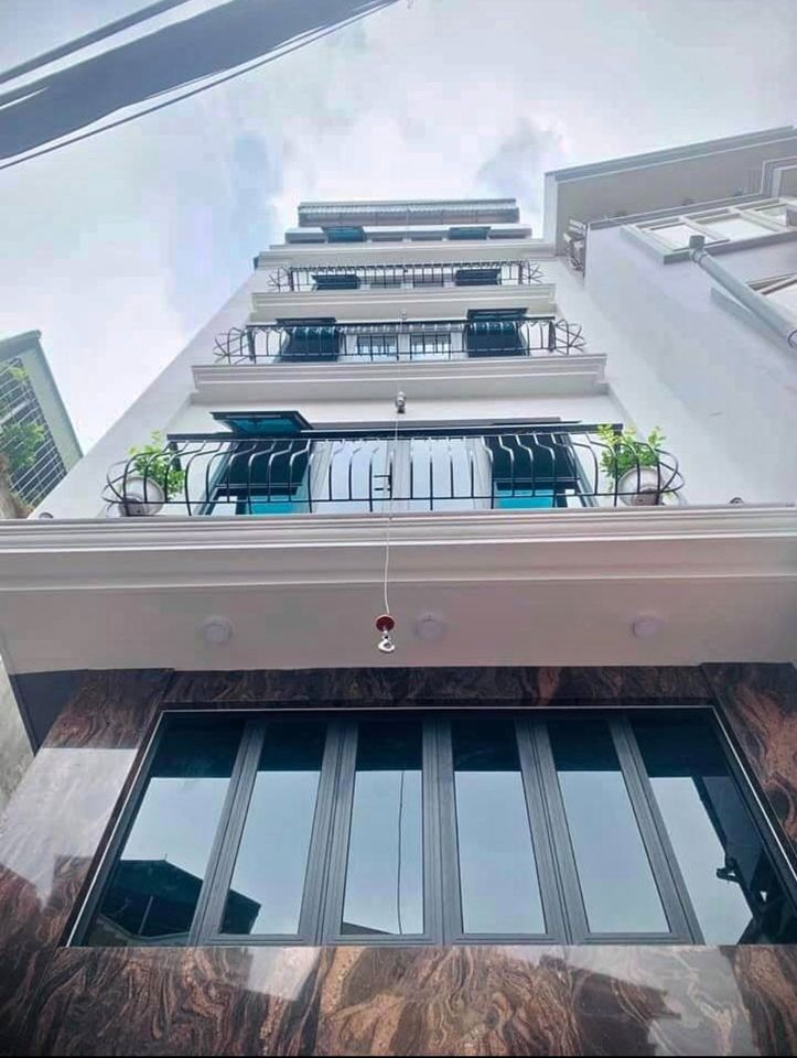 Bán Nhà Cầu Diễn,5 tầng, 40m2 giá 3,6 tỷ Oto ,Kinh Doanh