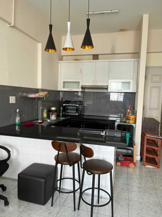 Cần Bán Gấp Căn Hộ Lê Thành Khu A, Dt: 72M2, 2Pn, 1Wc, Giá: 1.65 Tỷ/Căn, Có Sổ Hồng. Lh:
