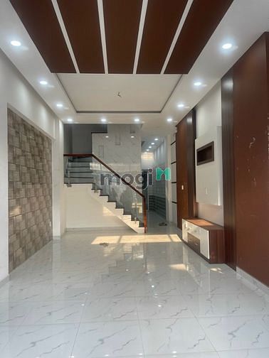 Nhà [4X16] Đường Tỉnh Lộ 10 3 Lầu 4 Phòng Ngủ 5Wc