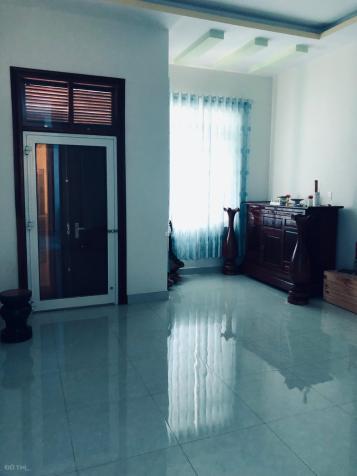 Bán Nhà Mặt Phố Tại Đường Phạm Văn Đồng, Phường Thống Nhất, Plei Ku, Gia Lai Diện Tích 110M2
