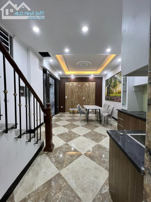 3916949 ảnh đại diện 1