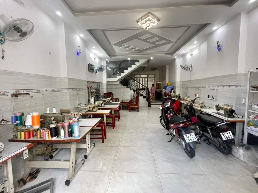 🍎 LƯƠNG THẾ VINH - TÂN PHÚ - HẺM XE TẢI - 83M2 - NGANG 5,2M - 4 TẦNG - GIẢM CHÀO 7.5 TỶ