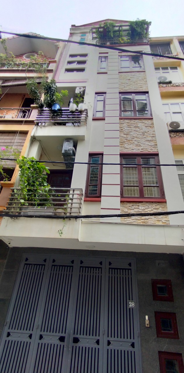 Chỉ 7 tỷ 9 ô tô kinh doanh 52.8m2, 5 tầng lô góc tuyệt đẹp Tú Mỡ