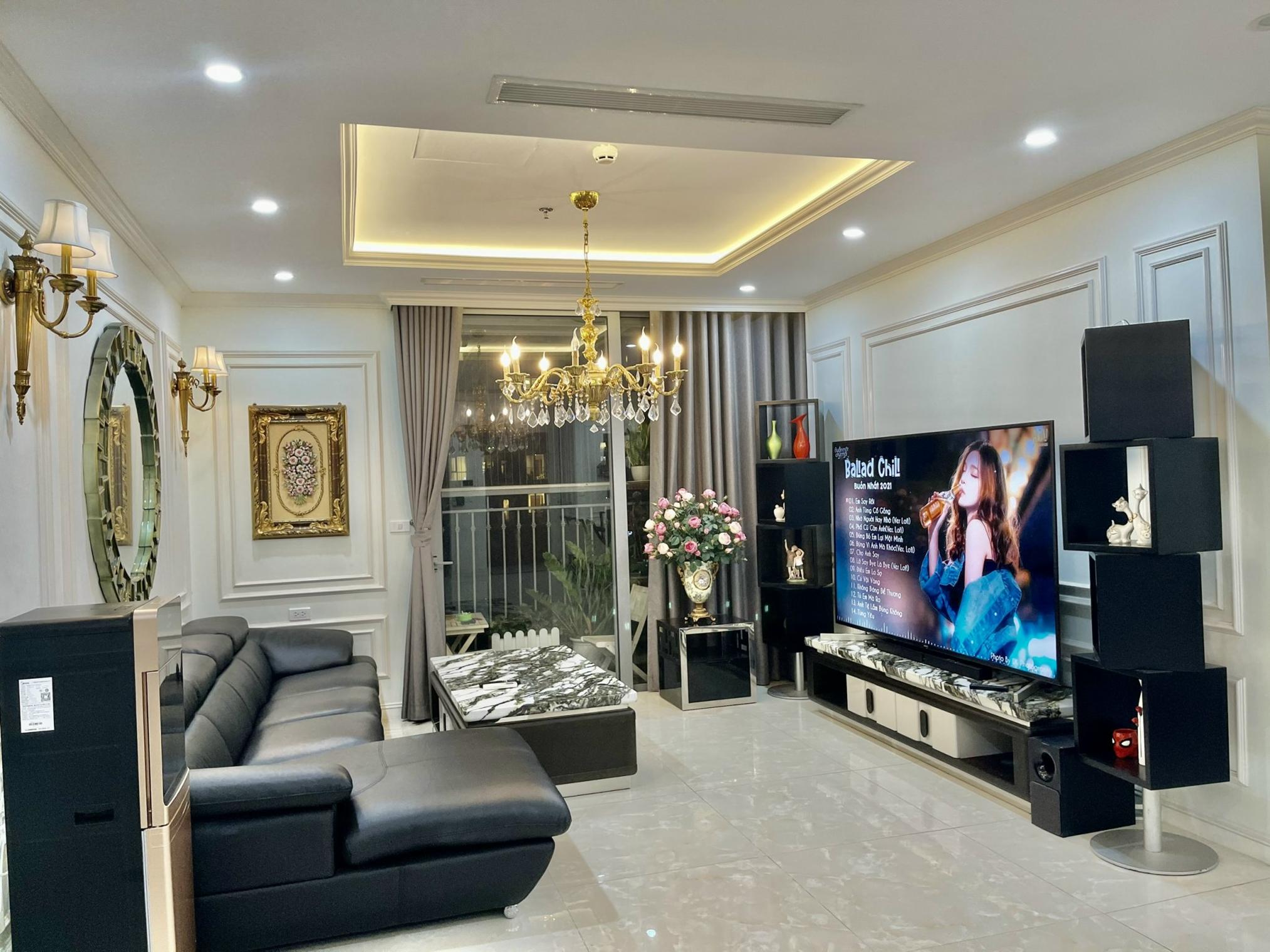 Gia đình cần bán căn hộ 5 phòng ngủ< P10, căn hộ siêu sang