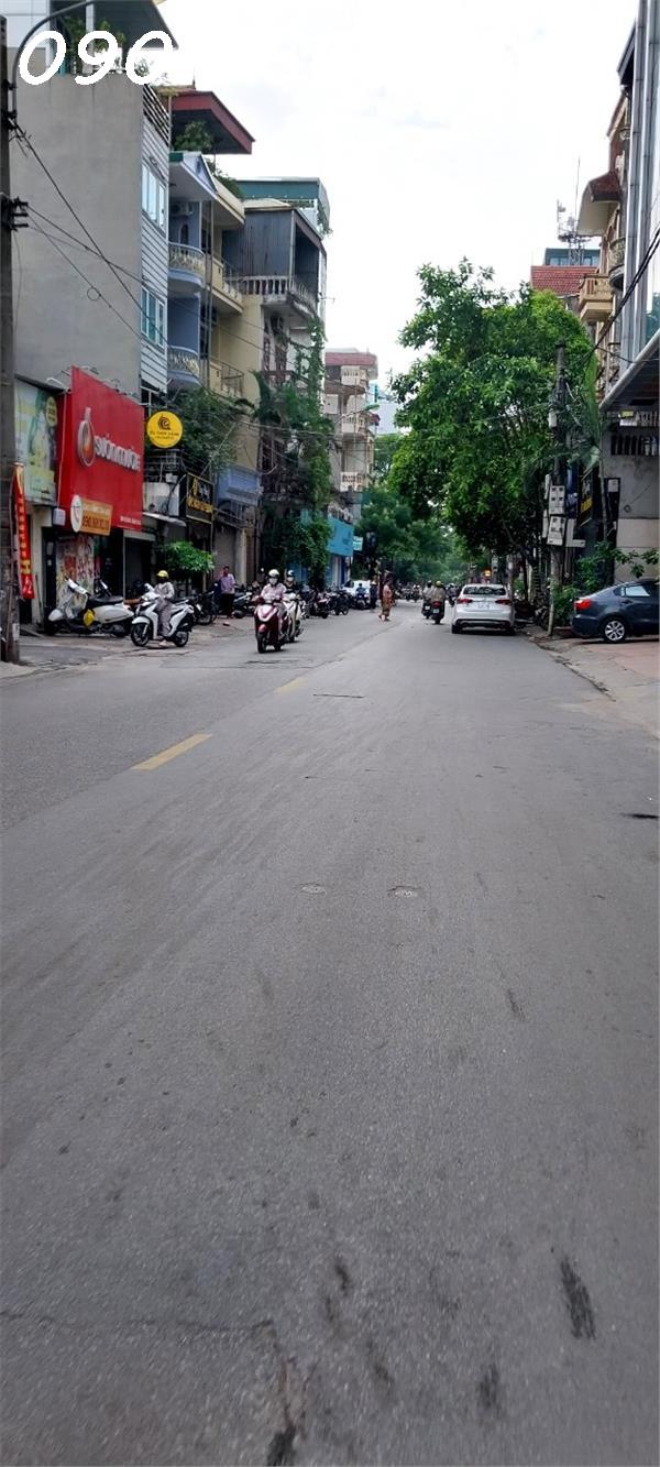 Bán nhà Mặt Phố Hoàng Văn Thái, khu cao cấp Quận Thanh Xuân, 105m x 5T, Giá 25 tỷ.