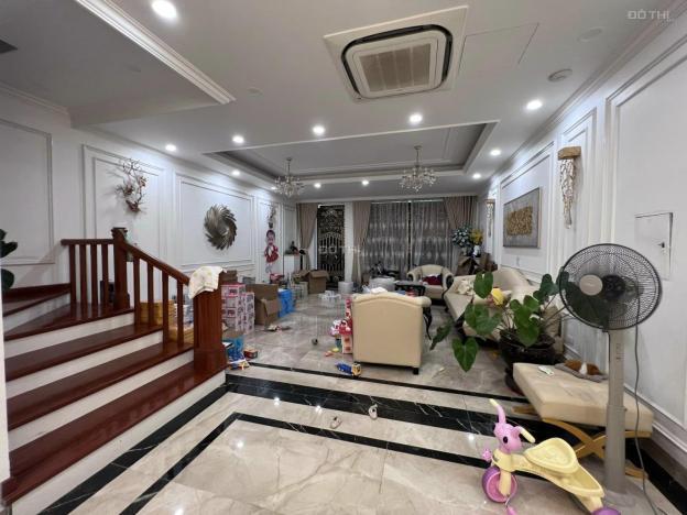 3931383 ảnh đại diện 2