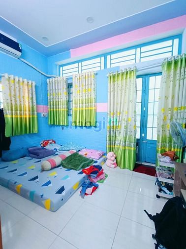 Bán Nhà Ta11, P. Thới An, Quận 12, 2 Tầng Đẹp, Nở Hậu 42M2, 3Tỷ2.