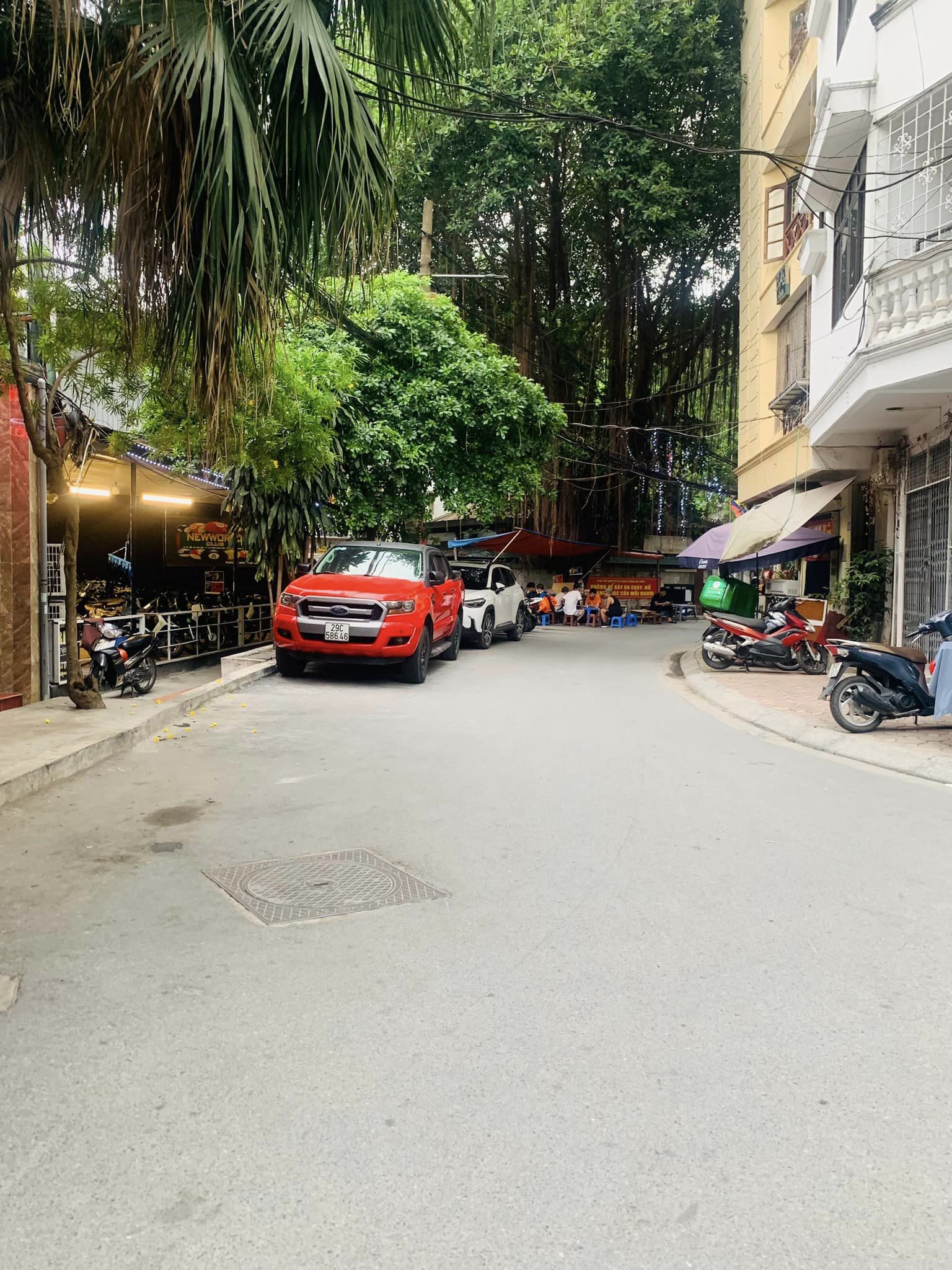 Bán nhà riêng nguyên căn phố Đội Cấn, Ba Đình, Hà Nội. Diện tích 37/40m2 x 6 tầng thang máy, mặt