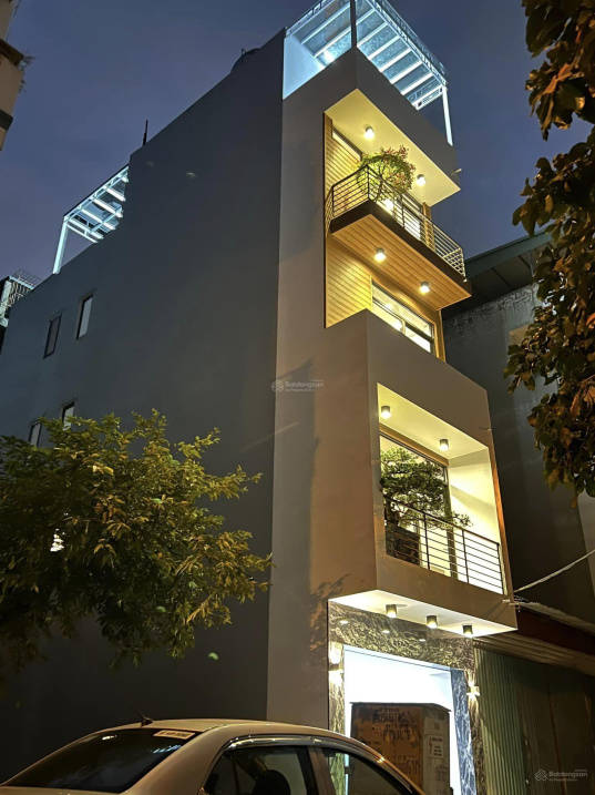 3951244 ảnh đại diện 2