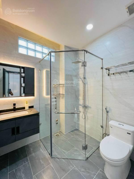 3958309 ảnh đại diện 1