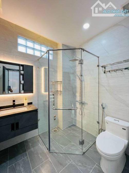 3963012 ảnh đại diện 2