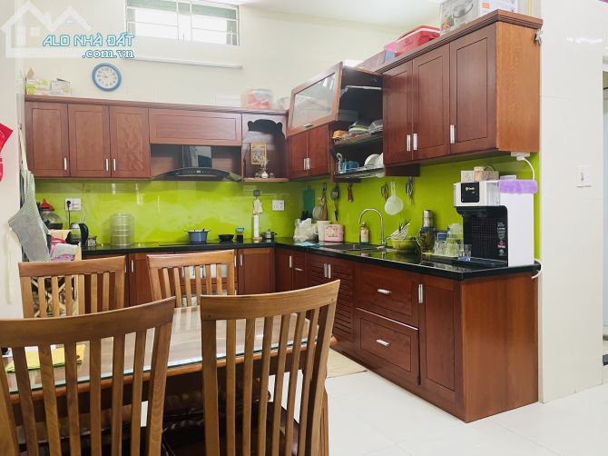 3961501 ảnh đại diện 1