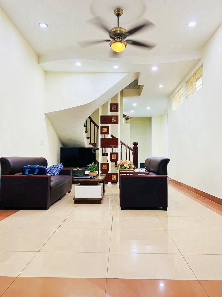 3974708 ảnh đại diện 1