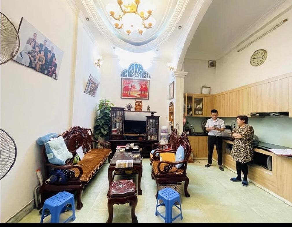 3976437 ảnh đại diện 1