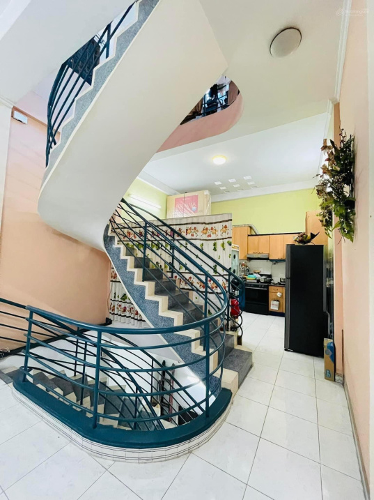 3981071 ảnh đại diện 1
