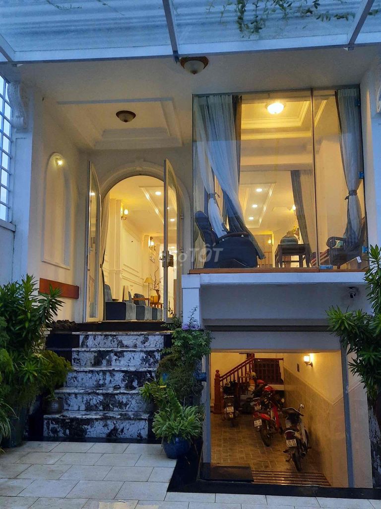 3983712 ảnh đại diện 1