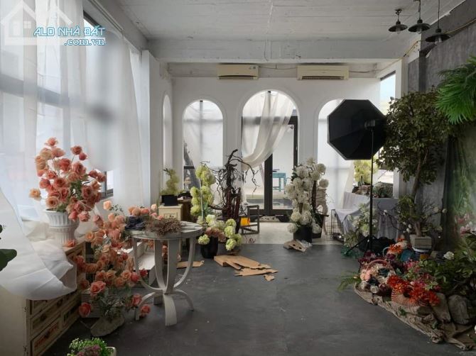 3985574 ảnh đại diện 1